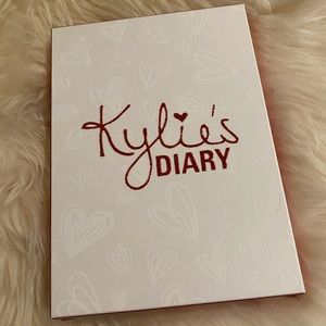 Kylie Cosmetics Makeup - Kylie Cosmetics Valentines Day Diary Pallet Kylie Cosmetics Makeup - Kylie Cosmetics Valentines Day Diary Pallet